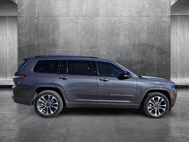 2022 jeep grand cherokee l overland