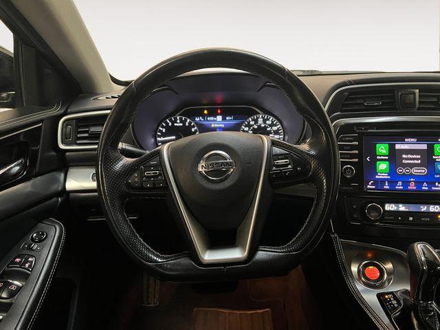 2022 nissan maxima sv