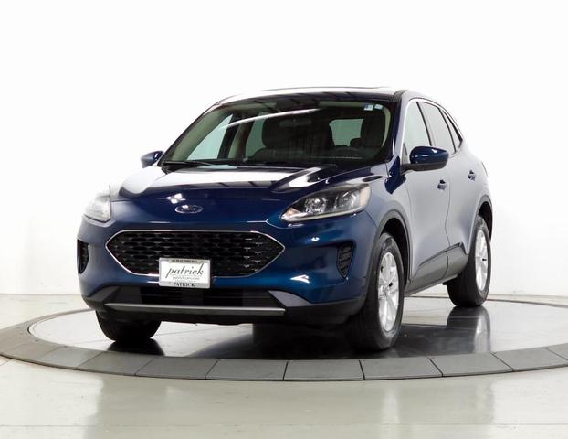 2020 ford escape se
