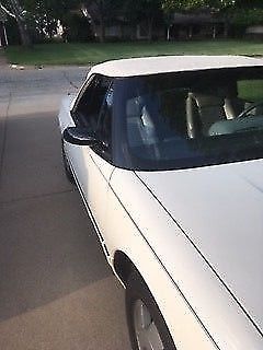 1990 buick reatta, white convertible