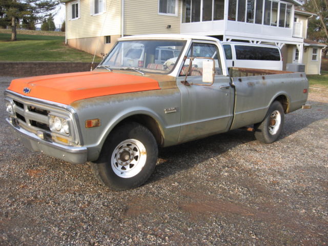 1970 gmc 2500 2wd pickup with chevrolet hood