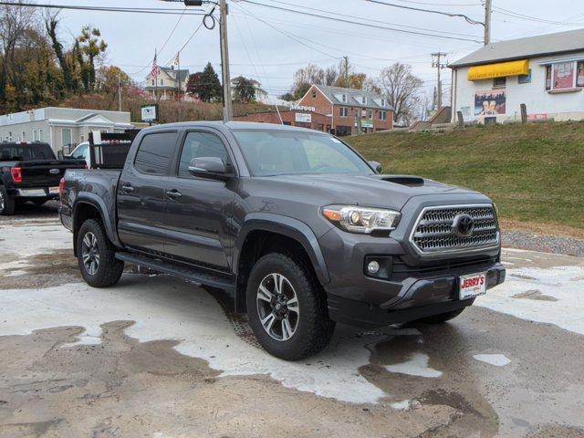 2017 toyota tacoma trd sport