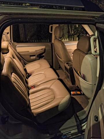 2005 mercury mountaineer luxury