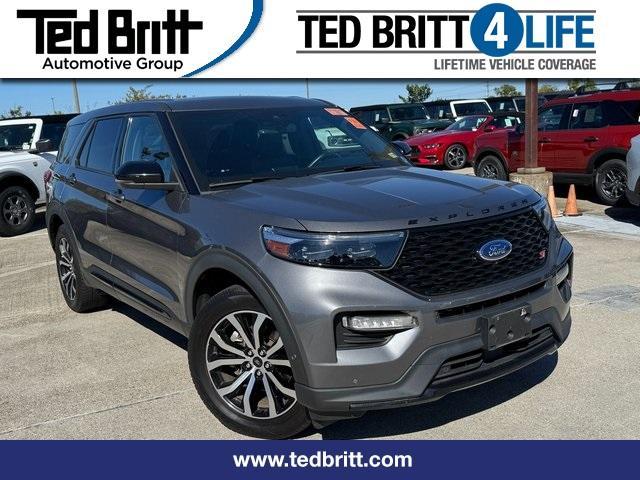 2021 ford explorer st