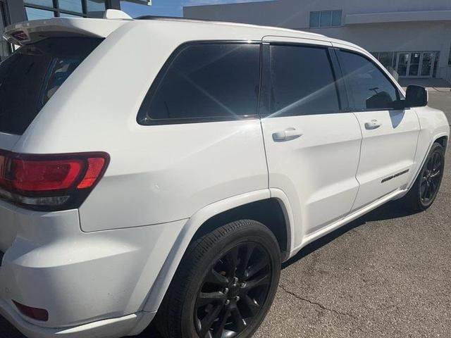 2018 jeep grand cherokee altitude