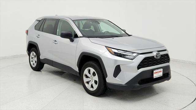 2024 toyota rav4 le