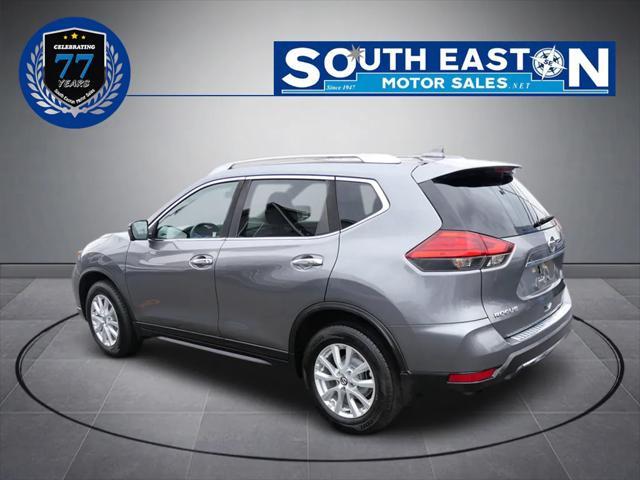 2017 nissan rogue sv