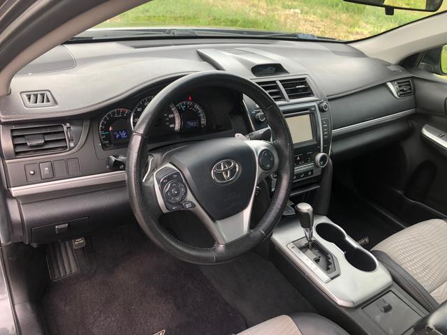 2012 toyota camry se