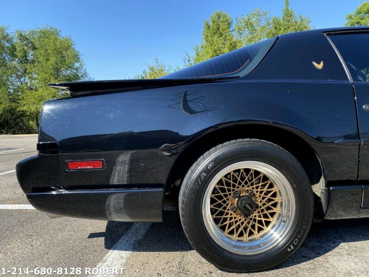 1991 pontiac firebird trans am gta 2dr hatchback 84,700 miles black hatchback 5