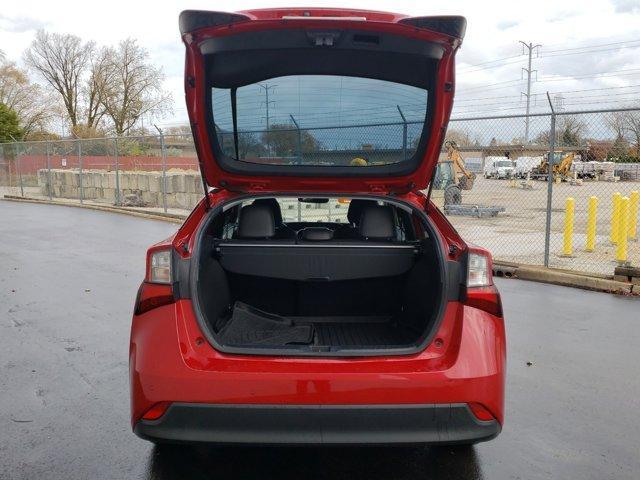 2019 toyota prius limited