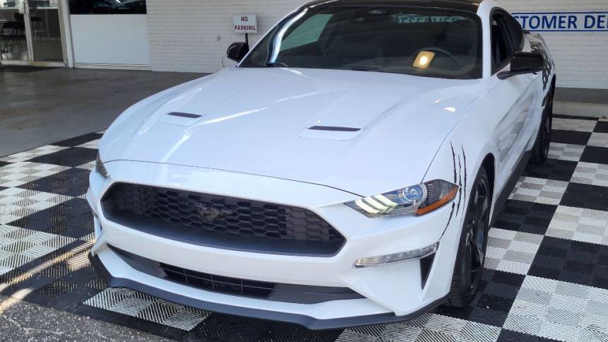 2022 ford mustang ecoboost