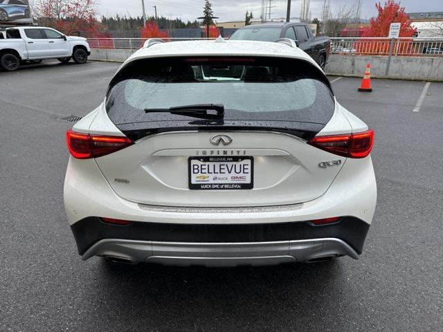 2018 infiniti qx30 essential