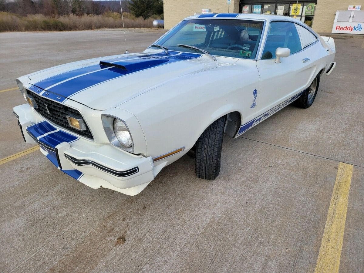 1976 ford mustang cobra ii sportscar white rwd manual cobra ii