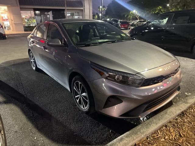 2022 kia forte lxs