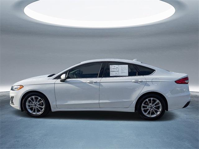 2020 ford fusion se