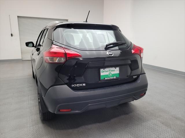 2018 nissan kicks sv