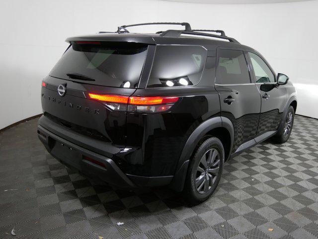 2022 nissan pathfinder sv