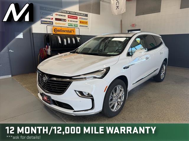 2024 buick enclave essence awd