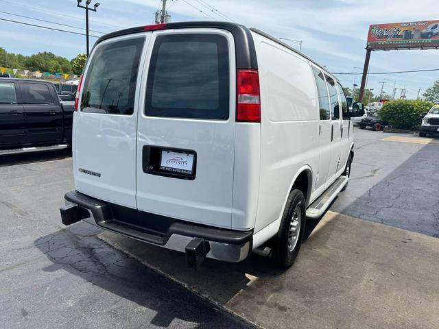 2022 chevrolet express 2500 work van