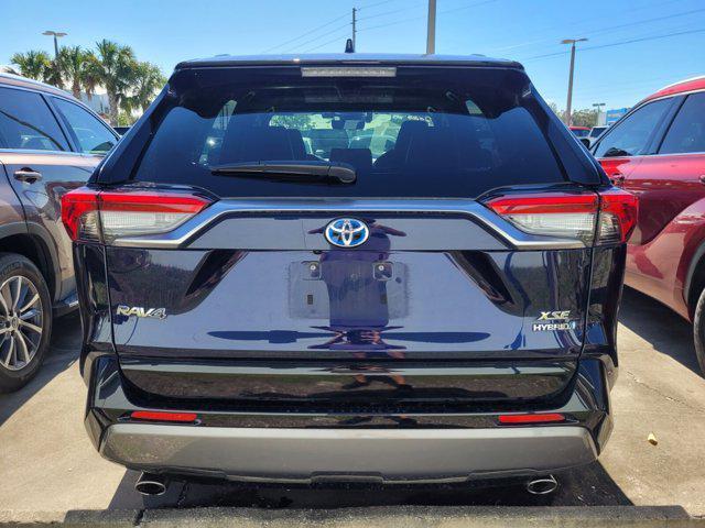 2020 toyota rav4 hybrid se