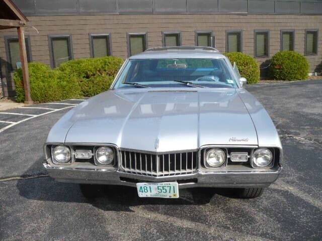 1968 vista cruiser station wagon 6 passenger