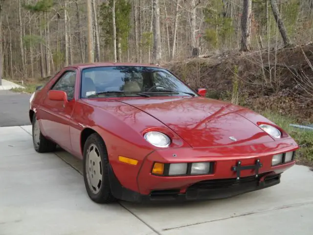 1983 porsche 928 s (automatic)