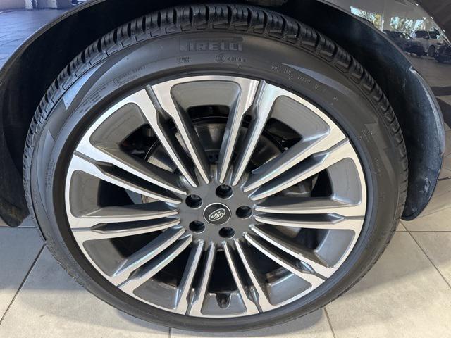2023 land rover range rover p530 se