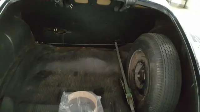wow what a beautifull all original 1946 chrysler 2door flat head six stick shift