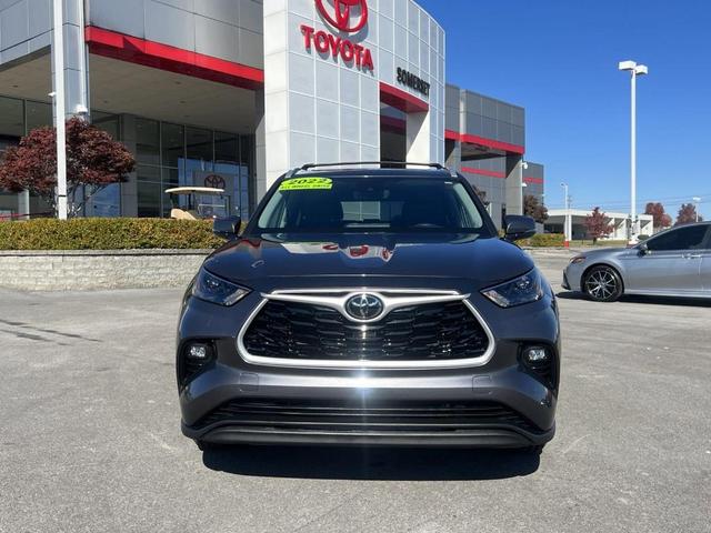 2022 toyota highlander xle