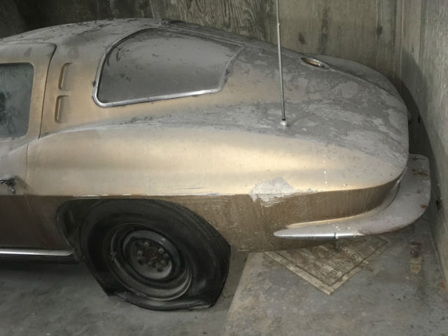 sting ray split window automatic rare saddle tan - original la owner - barn find
