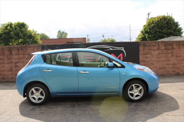 2012 nissan leaf sv