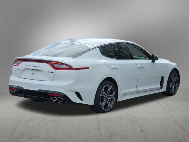 2021 kia stinger gt-line