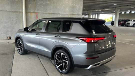 2024 Mitsubishi Outlander