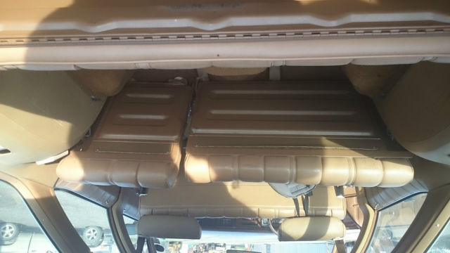 1974 oldsmobile custom cruiser station wagon, wood panel, fully loaded,roof rack