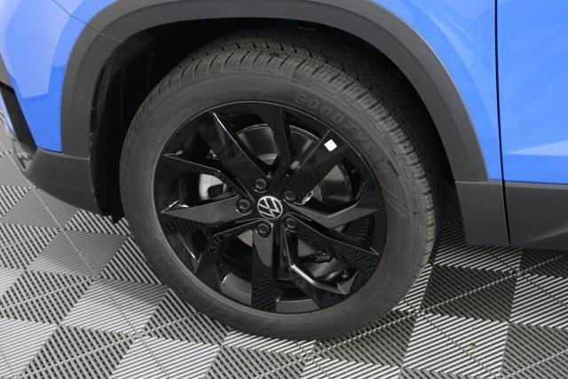 2024 volkswagen taos 1.5t se