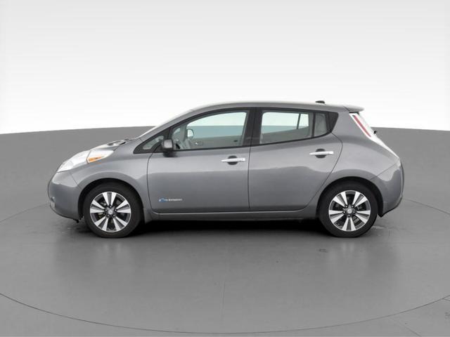 2015 nissan leaf in visalia, california