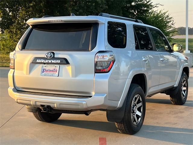 2024 toyota 4runner trd off road