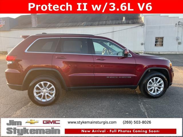 2022 jeep grand cherokee laredo