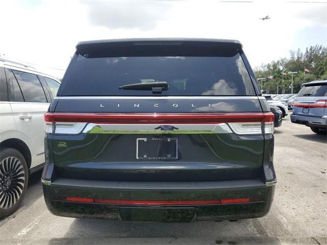 2022 lincoln navigator reserve