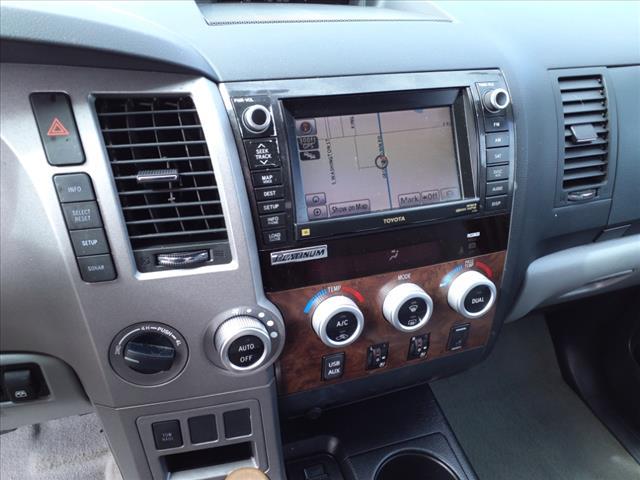 2010 toyota tundra limited