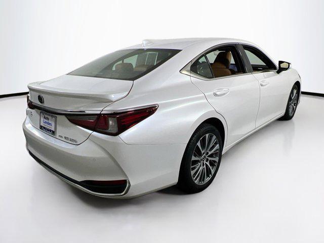 2021 lexus es 250 base