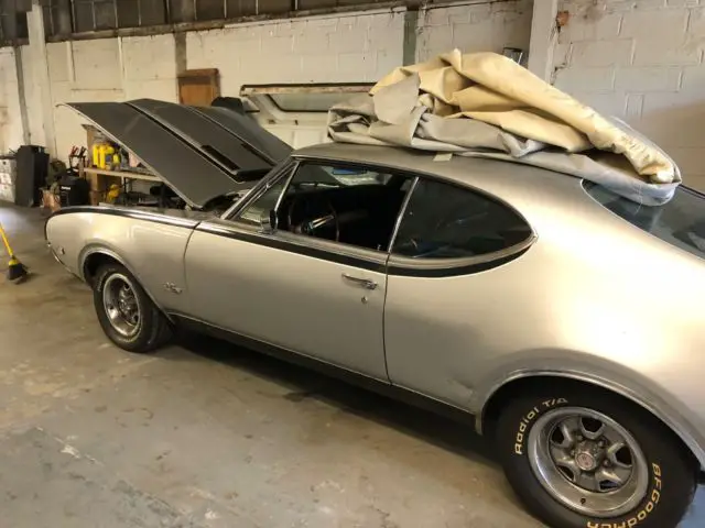 real deal 1968 air condition hurst/olds