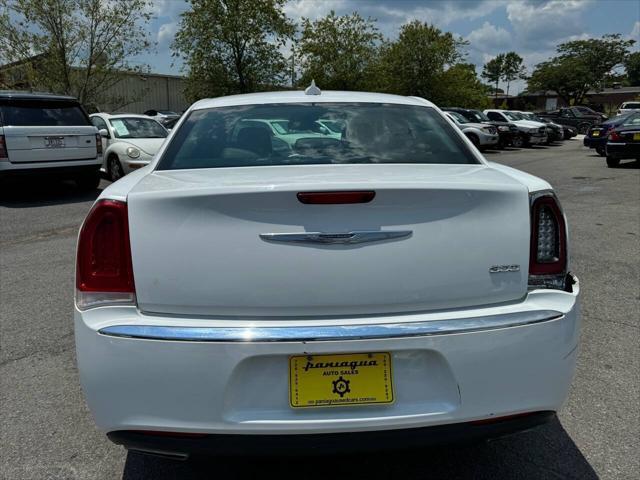 2017 chrysler 300 limited