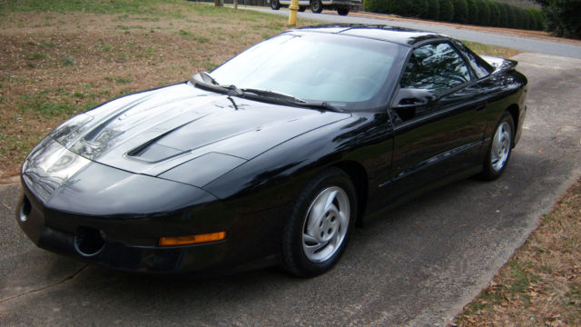 one owner 83k mi black coupe ttops 5.7 v8 all original pristine all options work