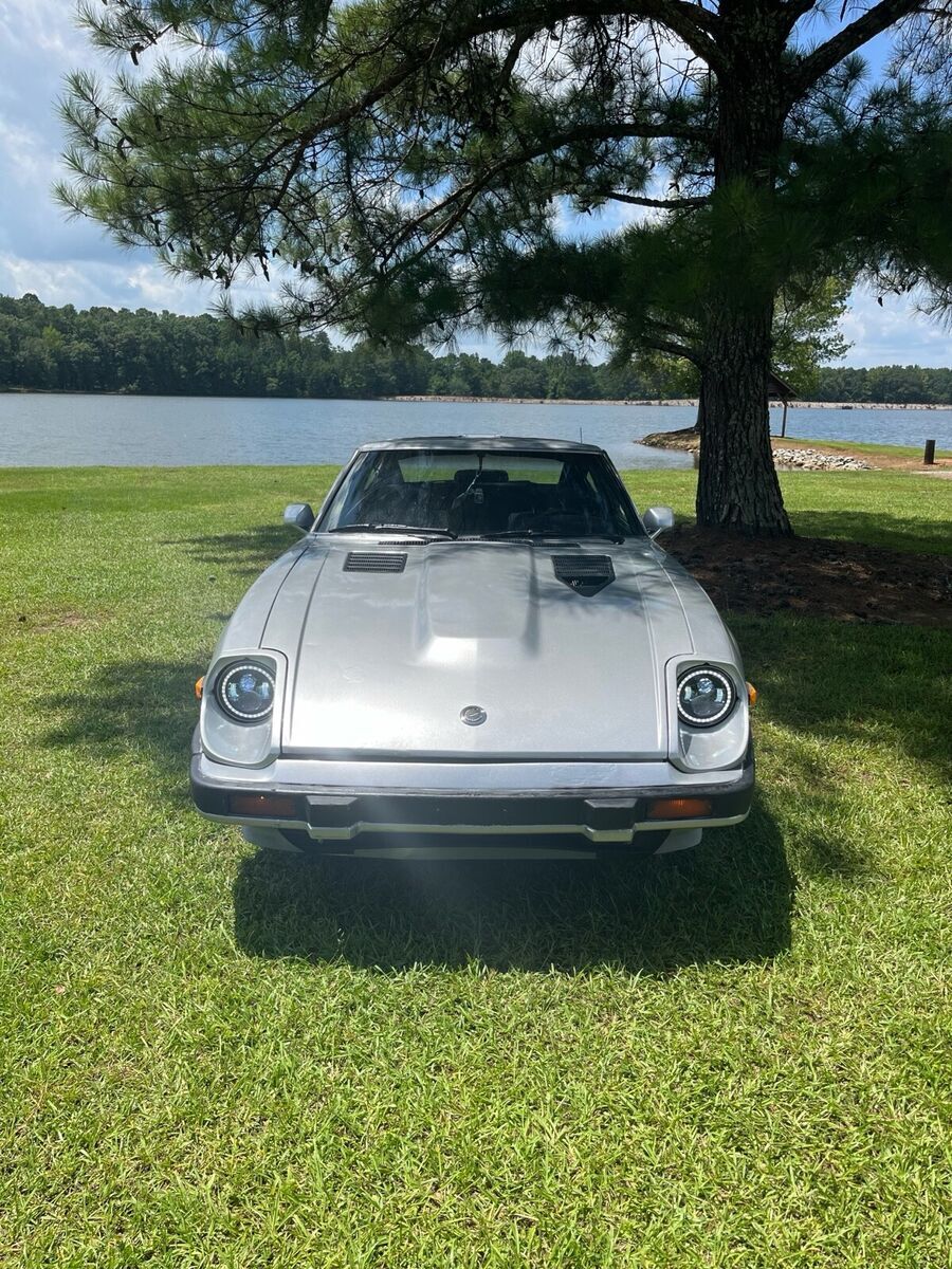 1982 nissan 280zx coupe grey