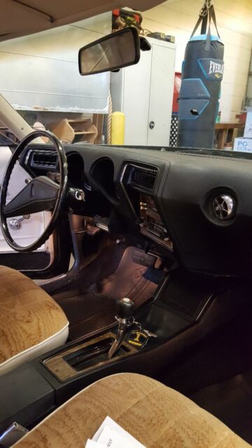 1973 oldsmobile cutlass base 5.7l