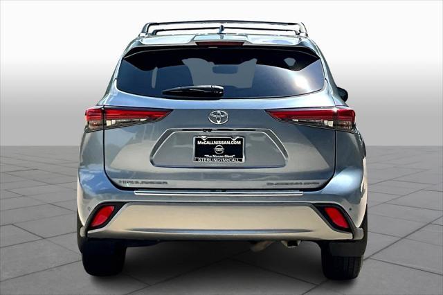 2021 toyota highlander platinum