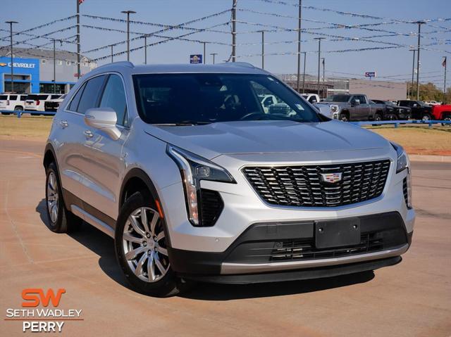 2022 cadillac xt4 premium luxury
