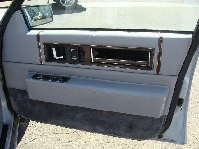 1990 cadillac deville base sedan 4-door 4.5l