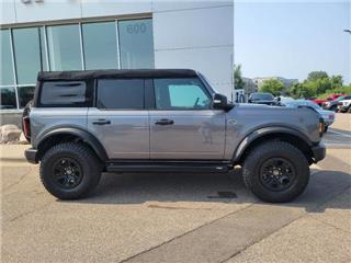 2023 Ford Bronco outer banks advanced